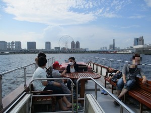 お台場からの出航で東京湾散骨