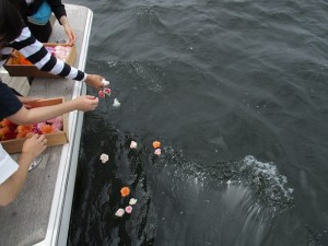 東京海洋散骨の貸し切り散骨