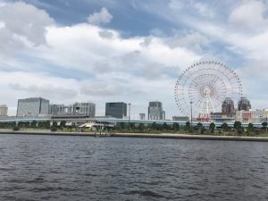 東京湾貸切散骨