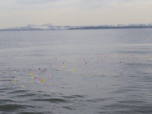 東京ゲートブリッジ沖散骨