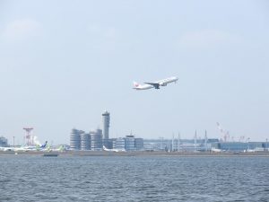 東京湾羽田空港沖合同散骨